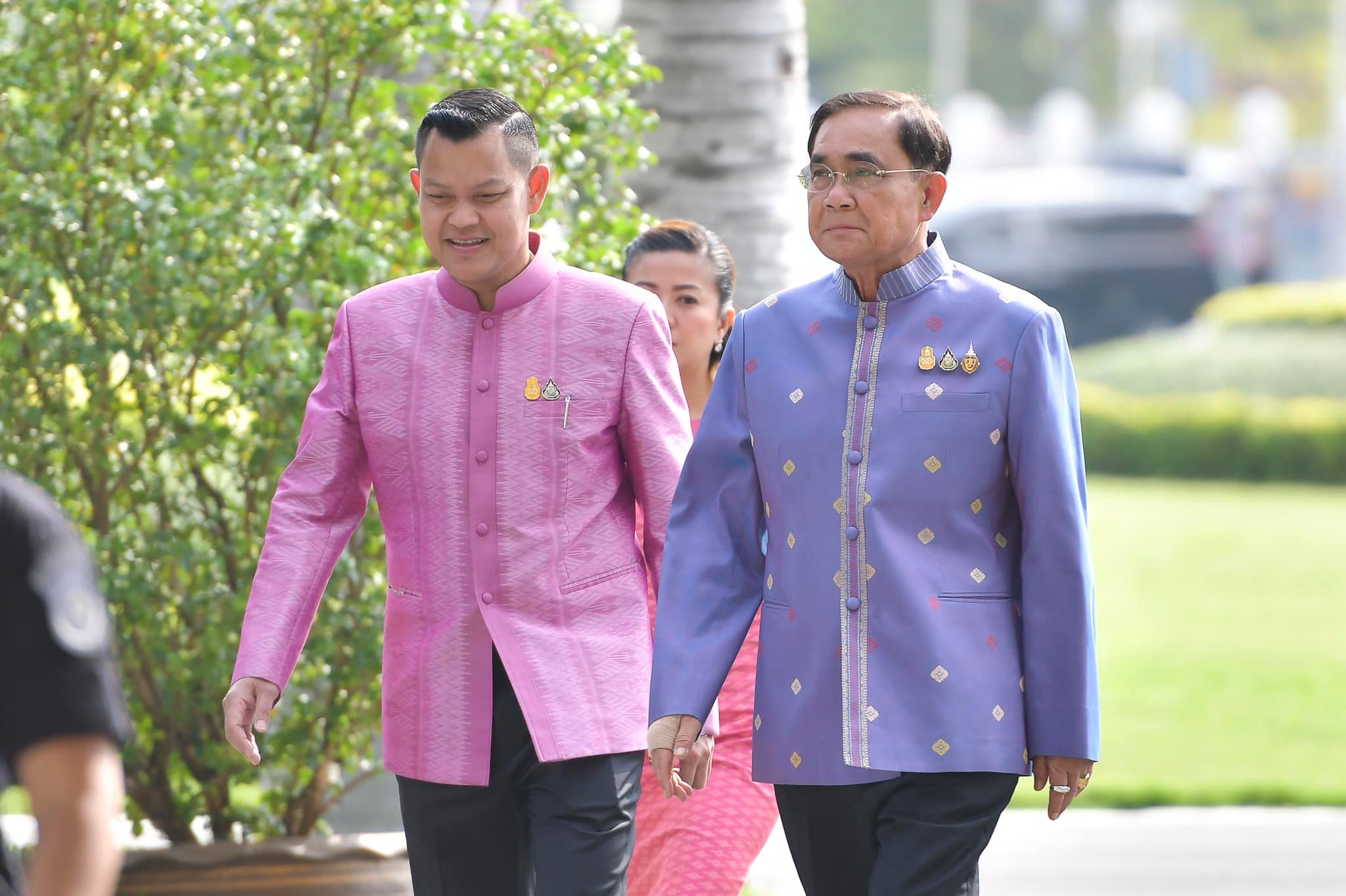 "ธนกร" ขอบคุณ "ลุงตู่" ยกเป็นโมเดลของการเป็นนายกฯ เป็นนักบริหารที่ยอดเยี่ยม