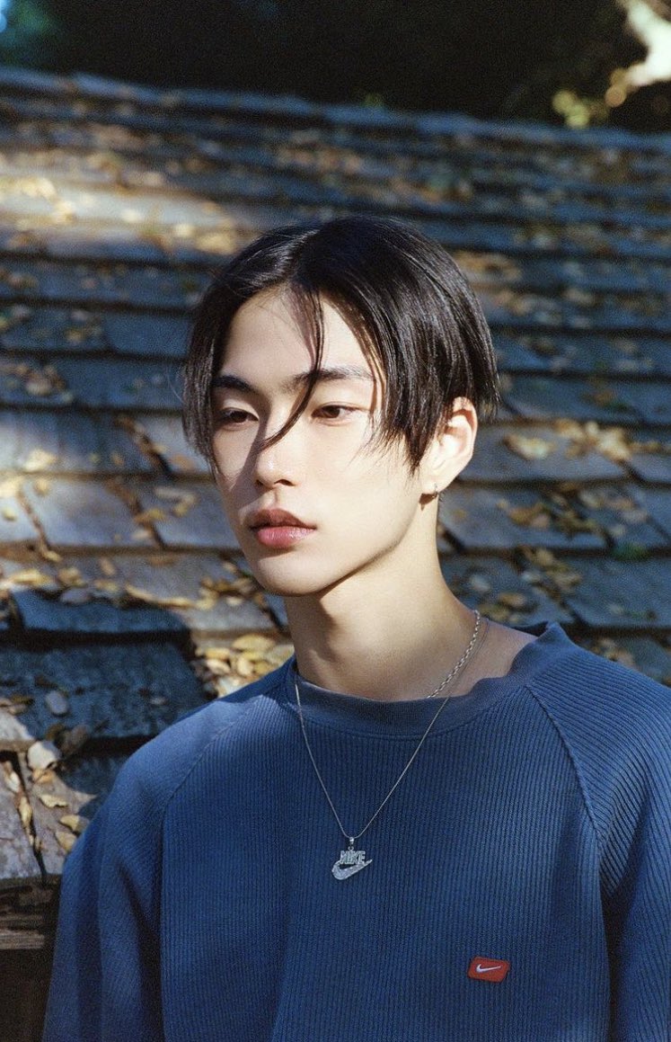 "ซึงฮัน RIIZE" เจอดราม่าหนัก! หลังมีรูปหลุดจูบสาวว่อนโซเชียล