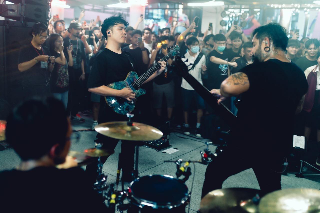 เดือดสยามแตก! "Retrospect" เสิร์ฟเอเนอร์จี้ร็อก ในคอนเสิร์ต "ชีวิตหลังความตาย"