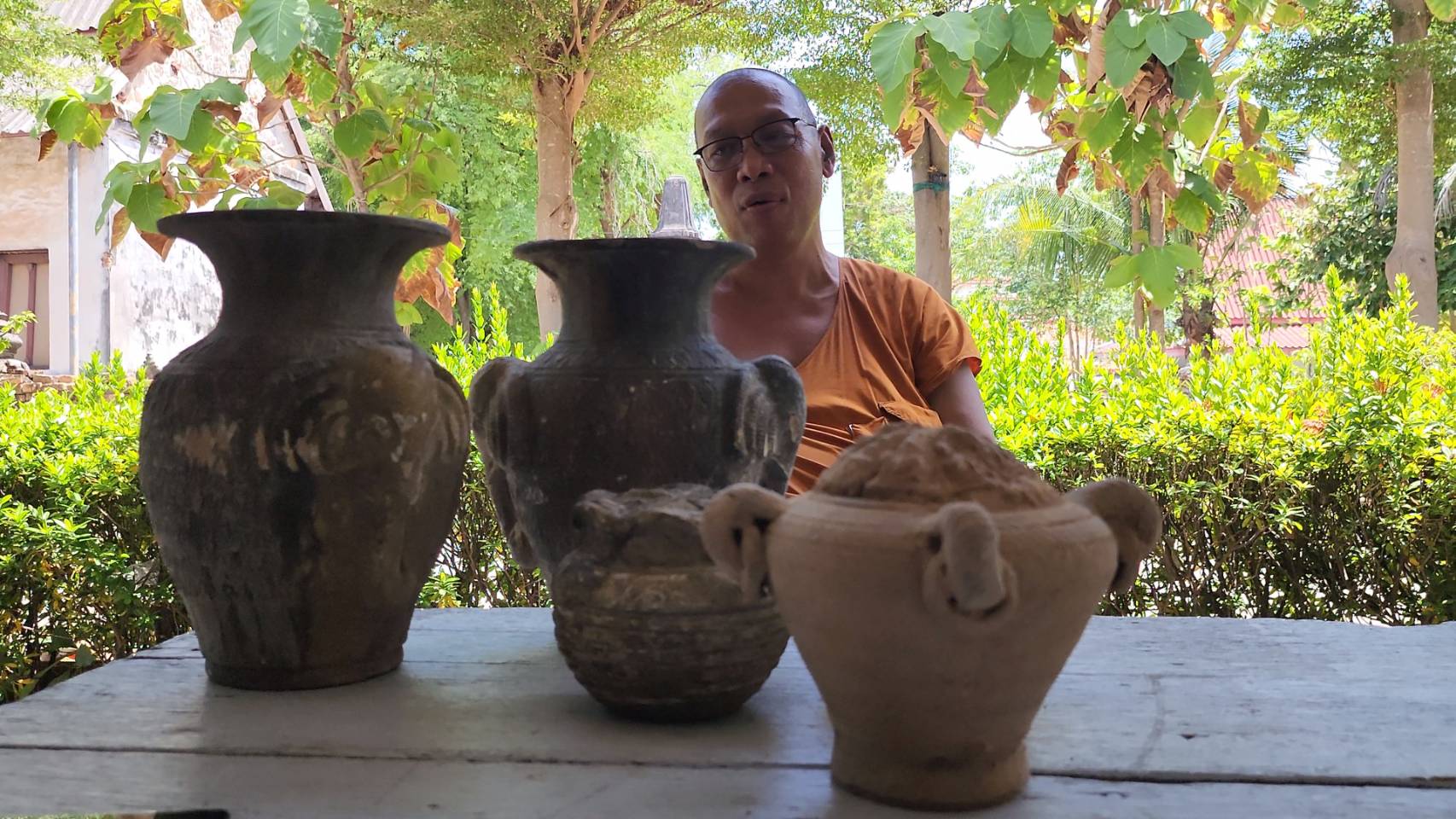 กรุพระเก่าอาถรรพ์! ห้ามหญิงมีประจำเดือนแตะ!