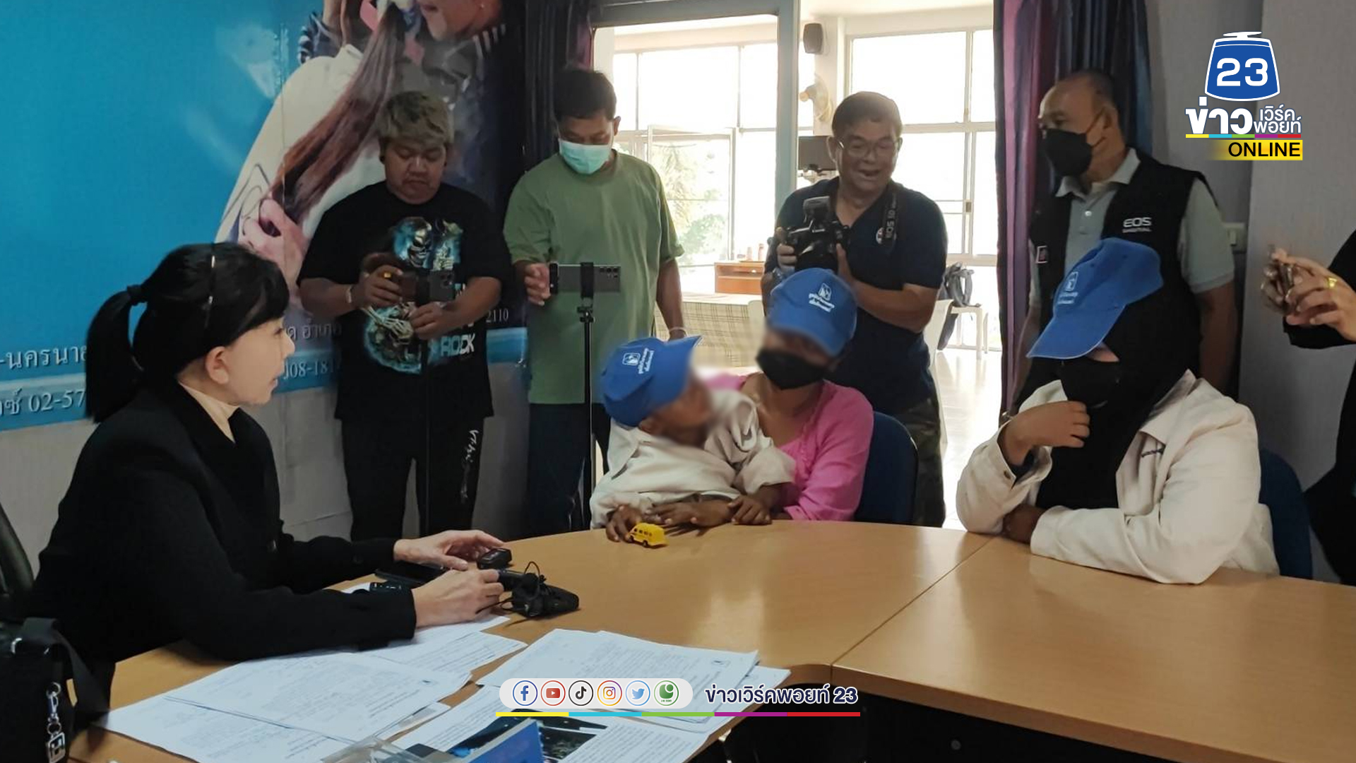 พ่อคลั่งจี้บุหรี่ทั่วหน้าลูก แม่ขวางถูกทำร้ายอีกคน