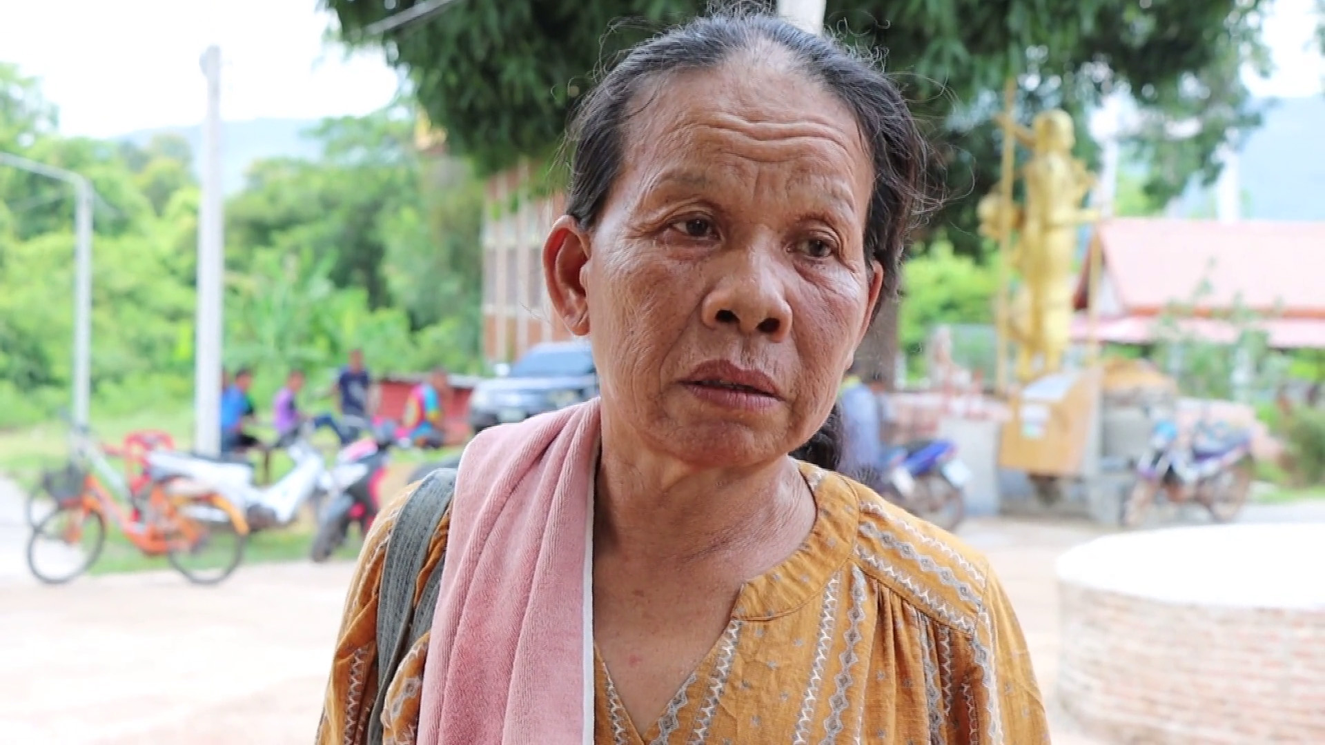 น้องปืนดุ ยิง-ทุบพี่ชาย ตายคาบ้าน