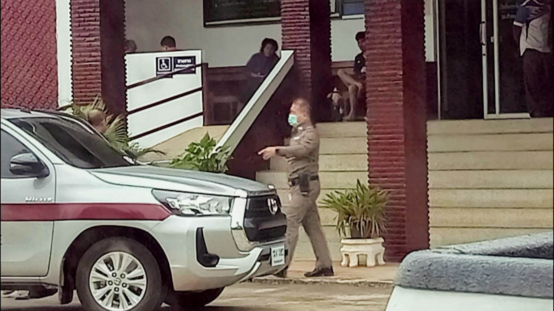 จับแล้ว!พร้อมฝากขัง พ่อเลี้ยงข่มขืนลูก 14 ปี