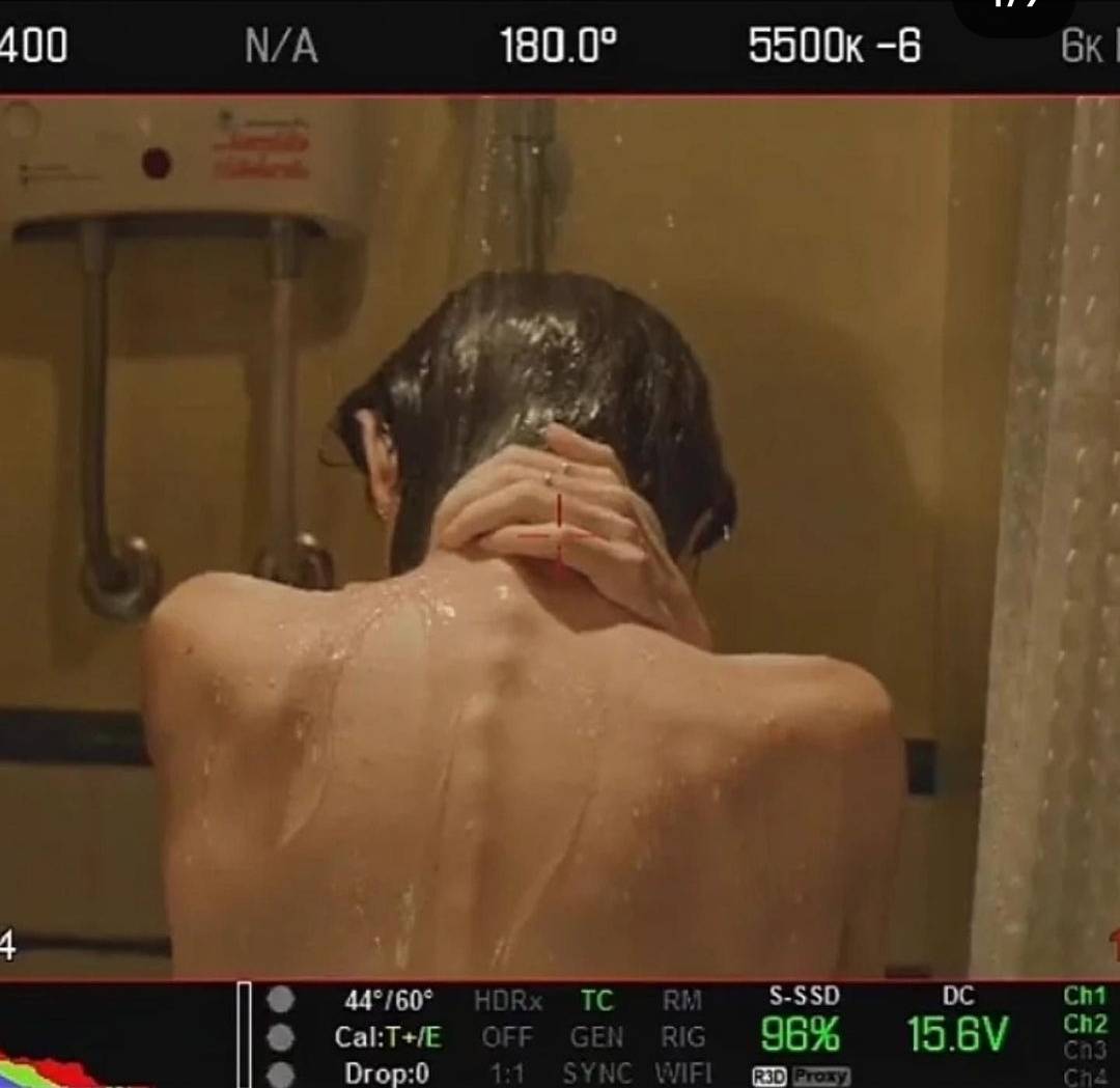 "ใหม่ ดาวิกา" ลดนน.เพื่องาน ยอมถูกตราหน้า "คลั่งผอม" ต้องพบจิตแพทย์-หนีออกจากบ้าน