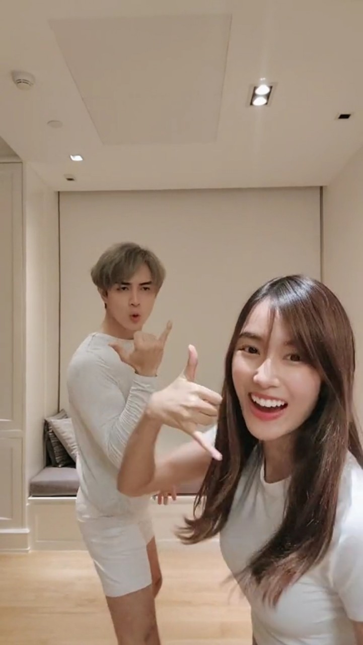 คลั่งรักมาก! "แน็ก ชาลี" ชม "เก๋ไก๋" ไม่ขาดปาก หวง สวย น่ารัก มองไม่เบื่อเลย