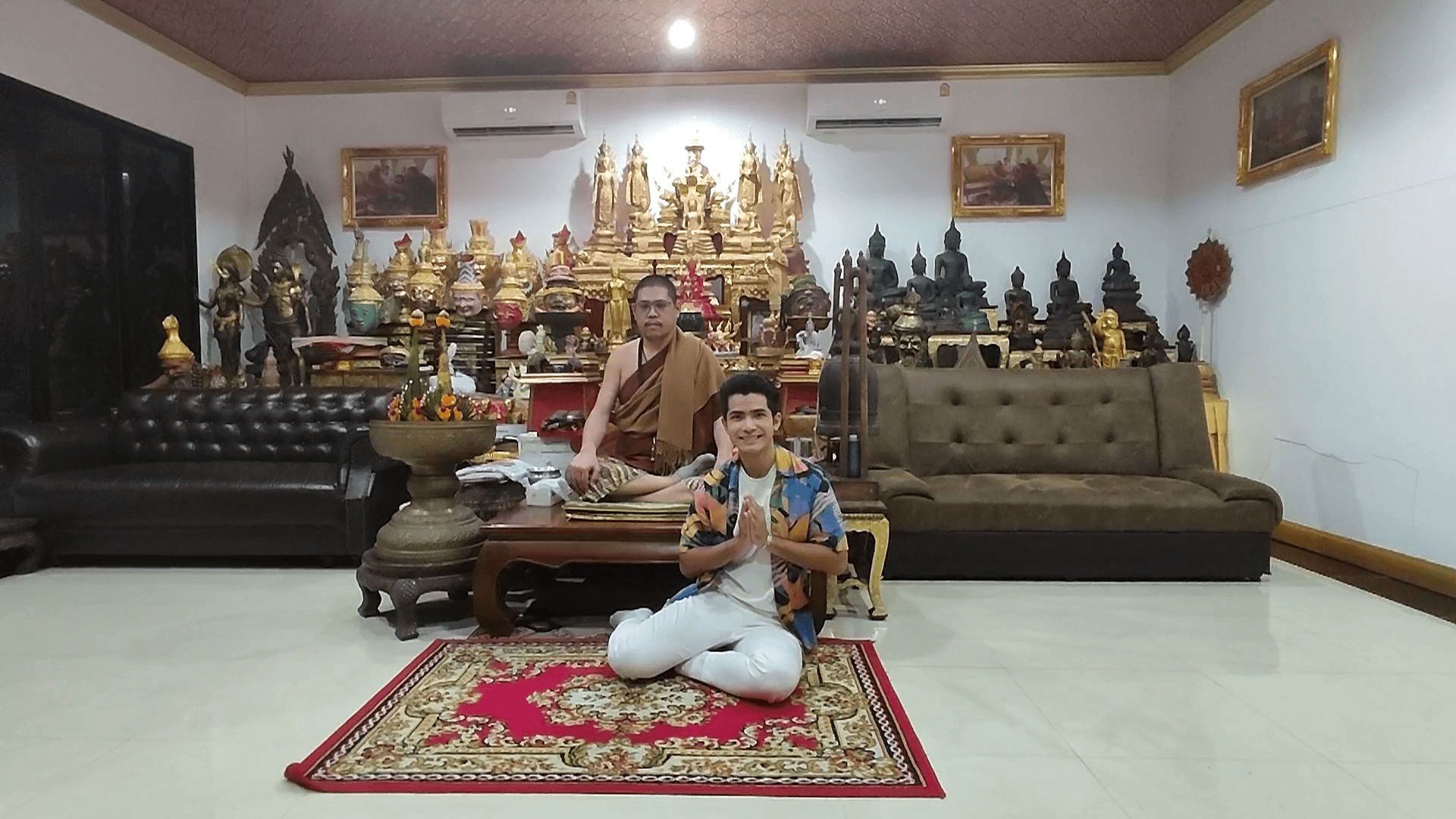 นักร้องชื่อดังขอพรพ่อปู่ฤาษีพรหมเมศองค์ใหญ่ที่สุดในโลก ชาวบ้านแห่ส่องอ่างน้ำมนต์หวังลุ้นเลขเด็ด