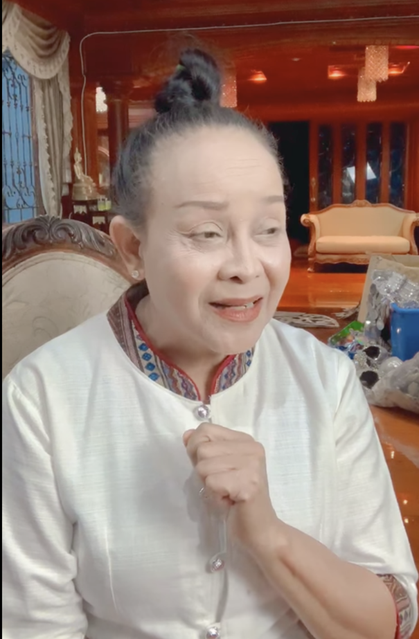 ไม่หวั่นดราม่า! "นกน้อย อุไรพร" หนุน "ป๋อ ณัฐวุฒิ" ลั่น หมอลำไม่จำเป็นต้องใช้คำหยาบ