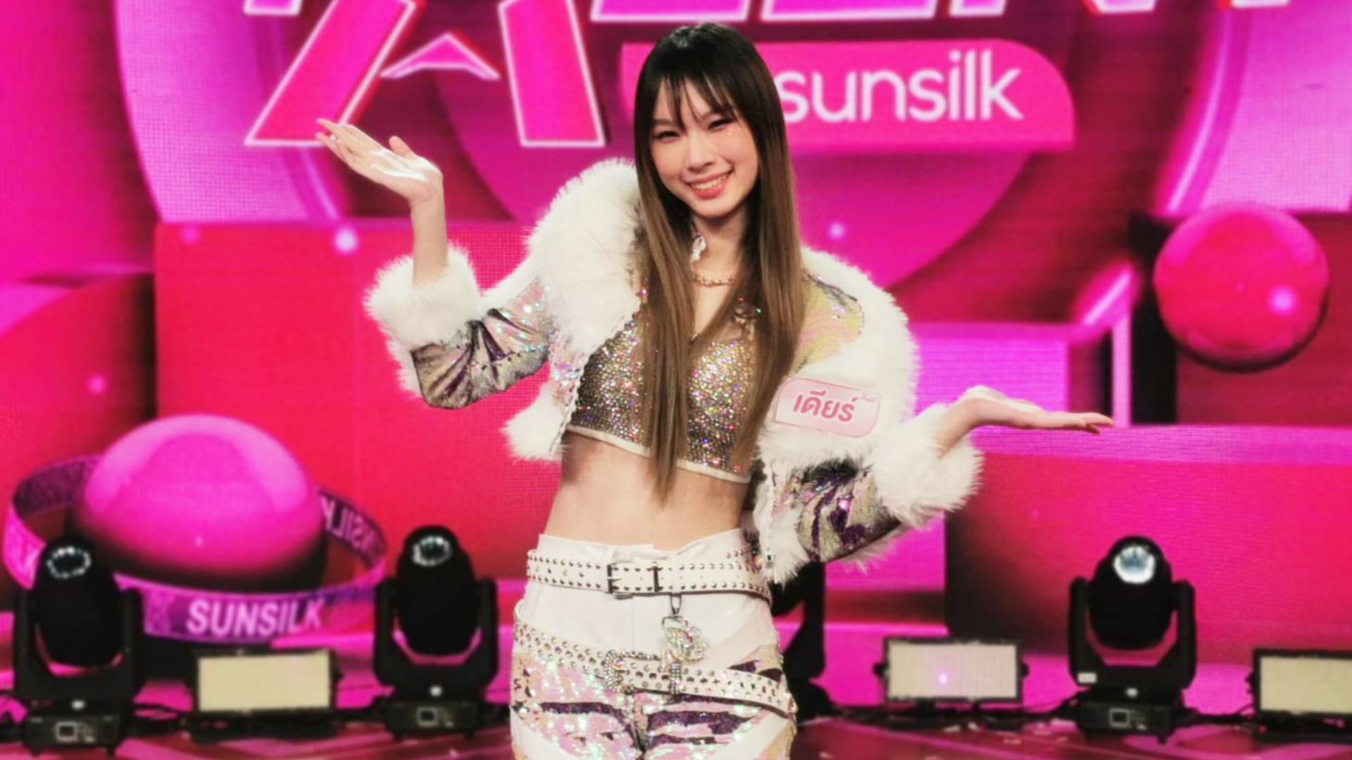 "น้องเดียร์" คว้าแชมป์รายการ "Pink talent by sunsilk"