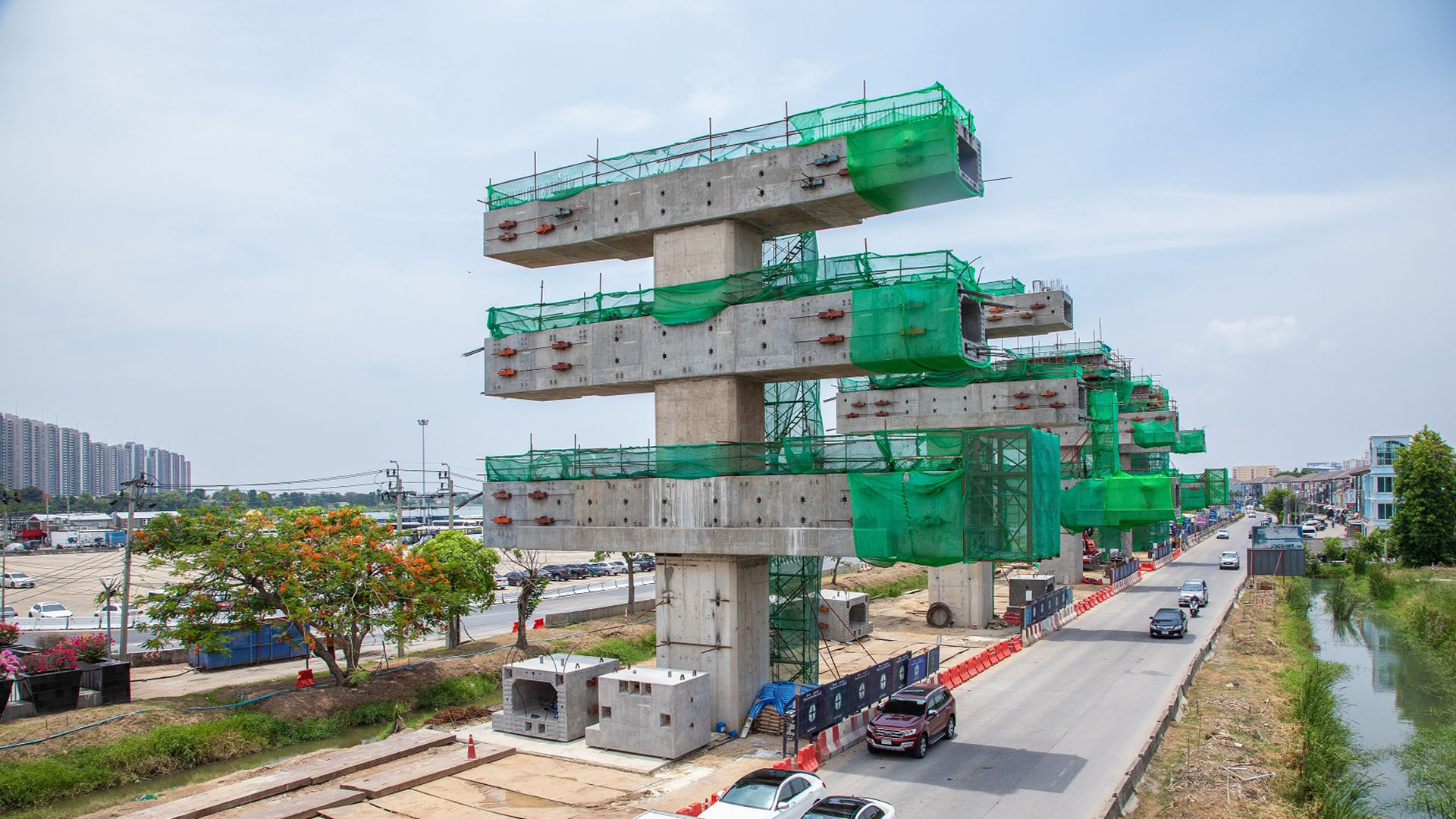 อิมแพ็คทุ่ม 195 ล้าน สร้าง Sky Entrance เชื่อมสถานีรถไฟฟ้าสายสีชมพู