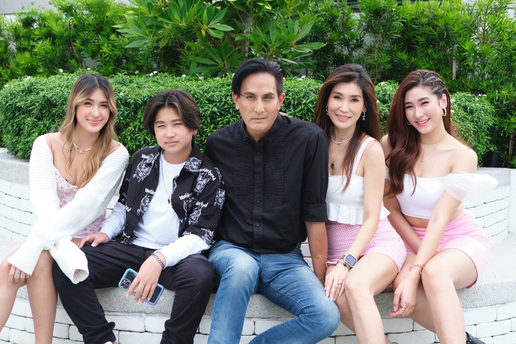 "พีท-เจ็ง" ปลุกไฟในตัว "เซย่า" สู้โรคไทรอยด์จนสานฝันออกซิงเกิลสำเร็จ