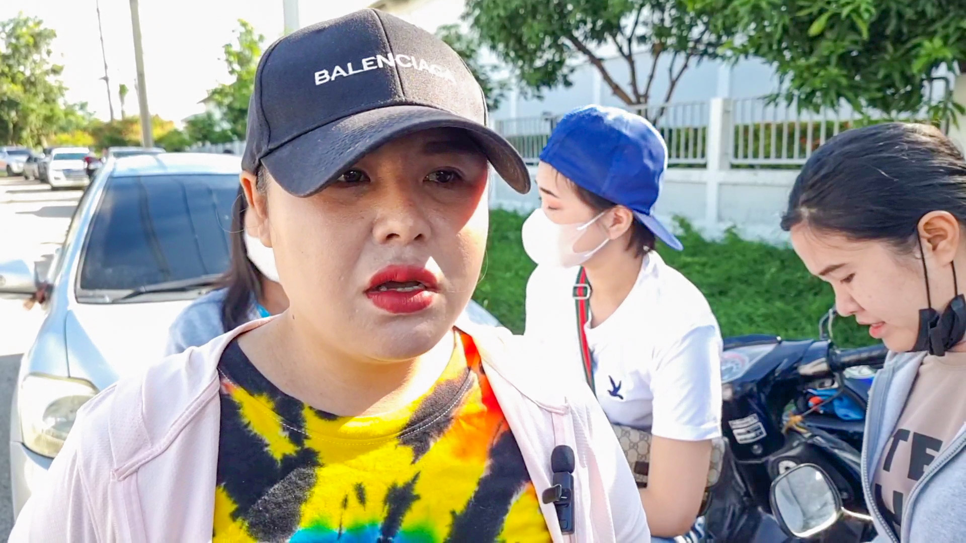 โรงงานปิดตัวกะทันหันทำพนักงาน 250 คนตกงาน ก่อนรวมตัวเรียกร้องค่าชดเชย