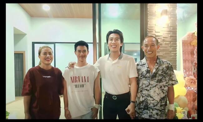 จากน้ำพักน้ำแรง! "นุ๊ก ธนดล" ตั้งใจสร้างบ้านเป็นของขวัญให้พ่อกับแม่