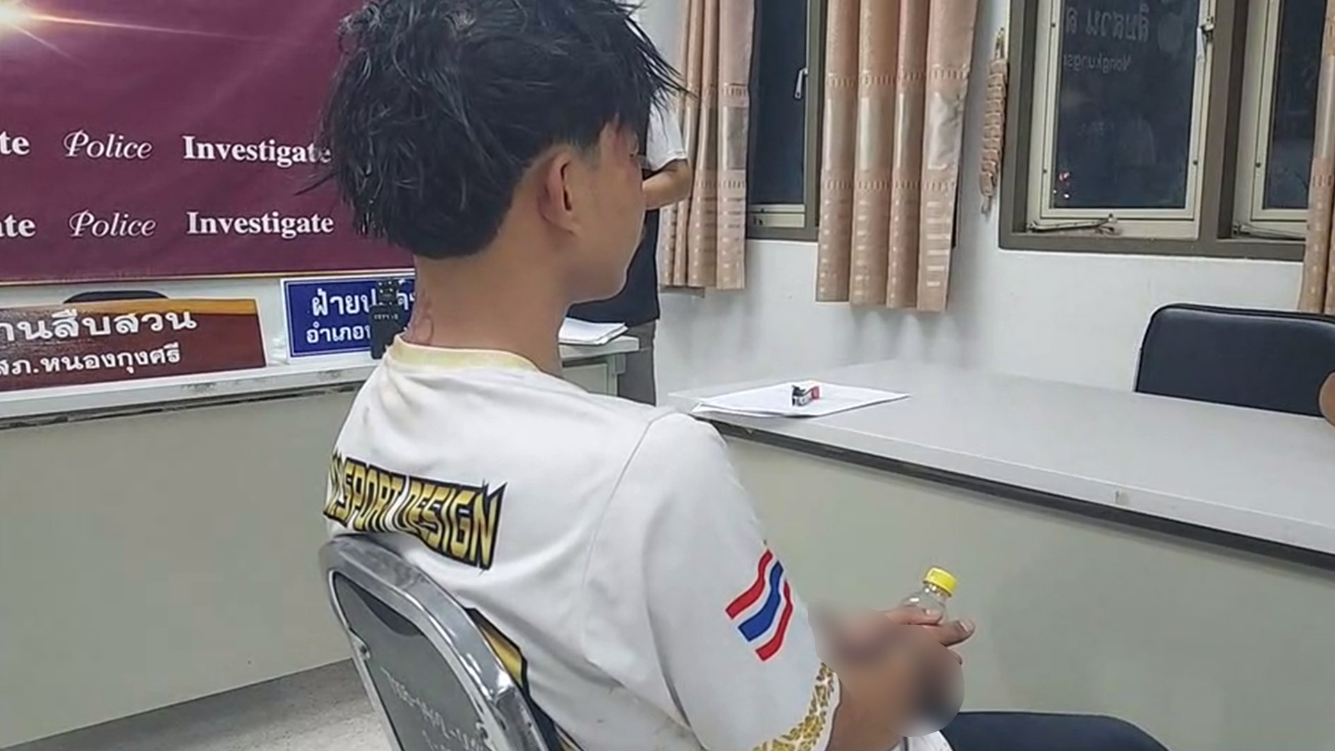 สลด! โจ๋ 18 ปีกราดยิงกลางงานบุญ เด็ก 11 ขวบโดนลูกหลงดับคาที่ ผญบ.เข้าห้ามโดนยิงสวนดับอีกราย
