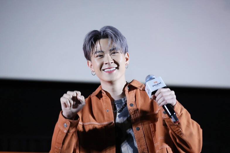 งานแฟนมีต "แจ๊คกี้ จักริน" ทำเหล่าทไวไลท์ฟินจัดระดับพิกเซล!