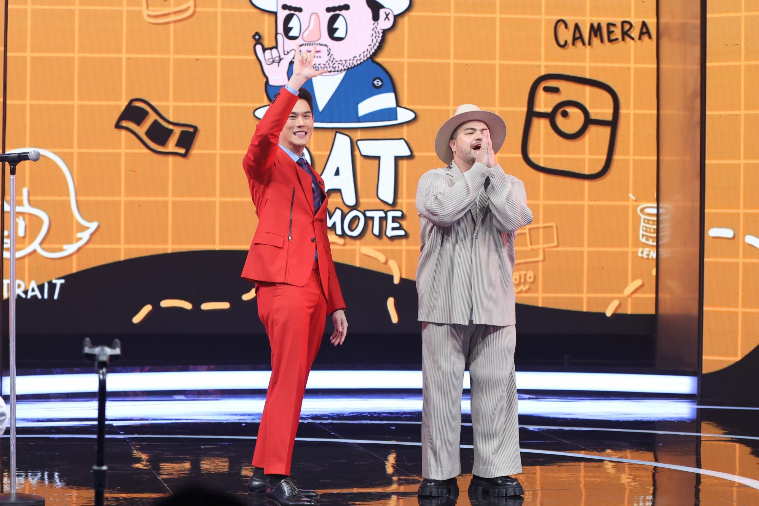 “แฟนด้อมพันธุ์แท้” โอ๊ต ปราโมทย์ โคตรลุ้น โคตรคูล โคตรความกดดัน!!!