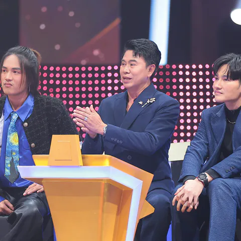 โค้ชทีมระเบียบวาทะศิลป์_0