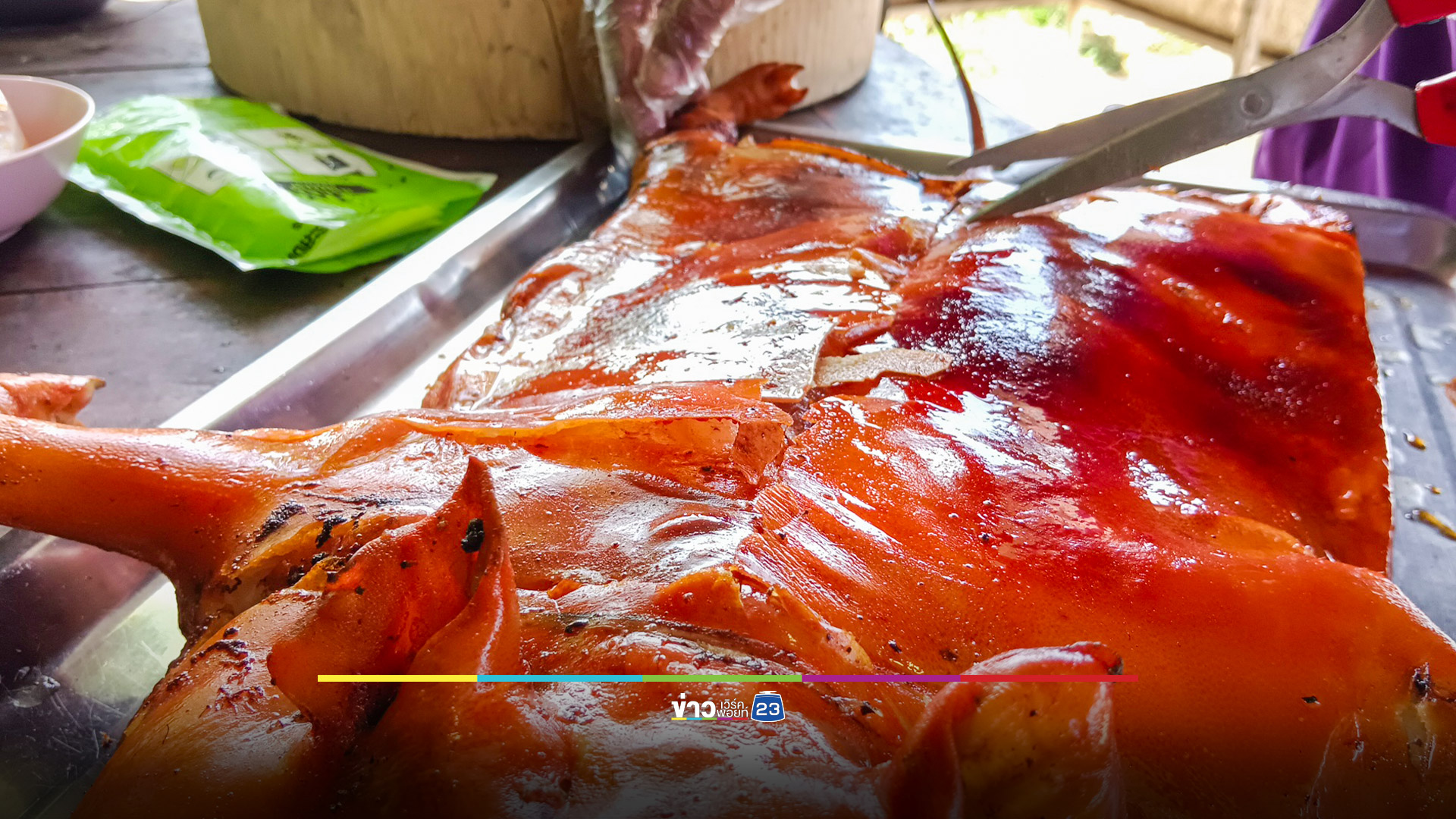 หนุ่มวัย 22 ปี เปิดร้านขายหมูหัน สุดพีคใกล้เทศกาลรายได้พุ่งวันละแสน
