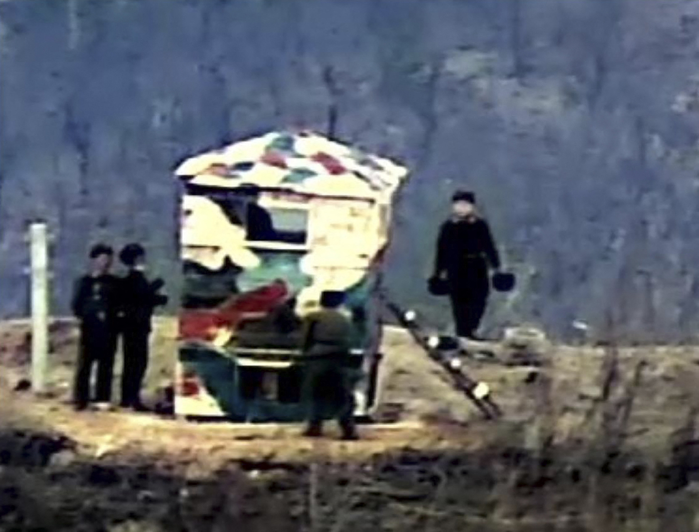เกาหลีใต้สั่งทหารติดอาวุธในเขตปลอดทหาร DMZ ชายแดนเกาหลี ตอบโต้ 'คิม จองอึน'