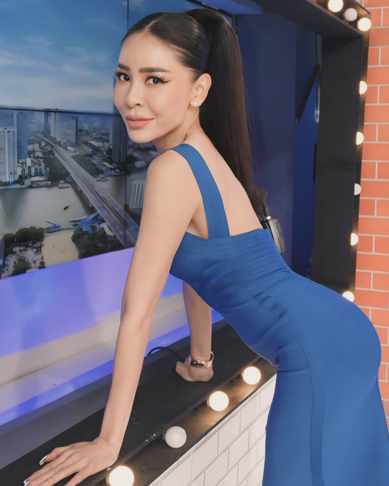 "เป็กกี้ ศรีธัญญา" ประกาศเลิกสามี "ฐากูร" แล้ว