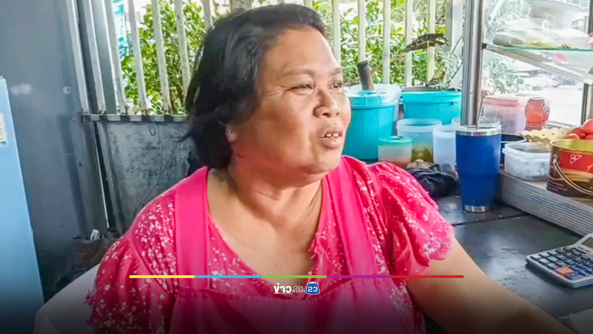 ระทึก! รถพ่วง 22 ล้อเบรกแตก พุ่งชนรถยนต์พังยับ 10 คันรวด