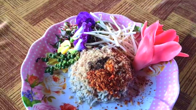 เผยพิกัดร้านเด็ดควนโดน “ข้าวยำสมุนไพร มามิง” สายสุขภาพไม่ควรพลาด