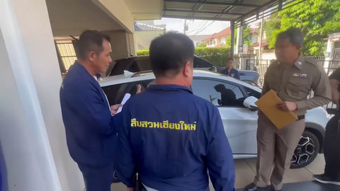 ลูกเขยเศรษฐีชื่อดังจี้ชิงร้านทองห้างดังตีมูลค่ากว่า 10 ล้านขายฝั่งประเทศเพื่อนบ้าน สารภาพลงทุนเทรดหุ้นและบิทคอยน์ขาดทุนยับ เลยหาเงินไปต่อยอด