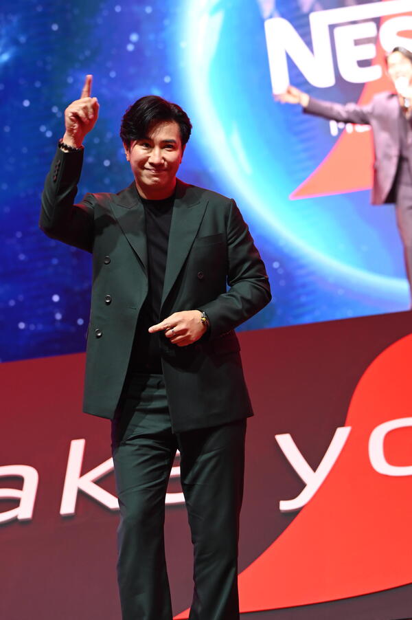 "ณเดชน์" นำทีมคนดัง สร้างแรงบันดาลใจยิ่งใหญ่ที่สุดในรอบทศวรรษ