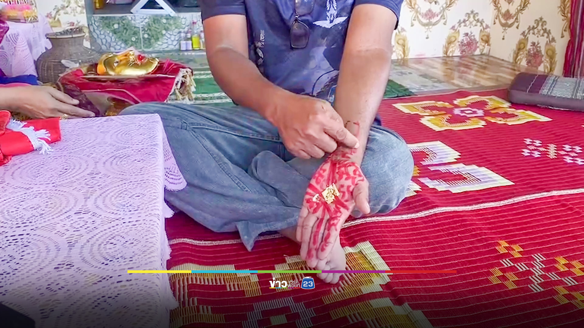 ถูกกันถ้วนหน้าศาลยายผันให้โชค ลูกศิษย์โชว์ลอตเตอรี่ 89 เกือบ 30 ใบ