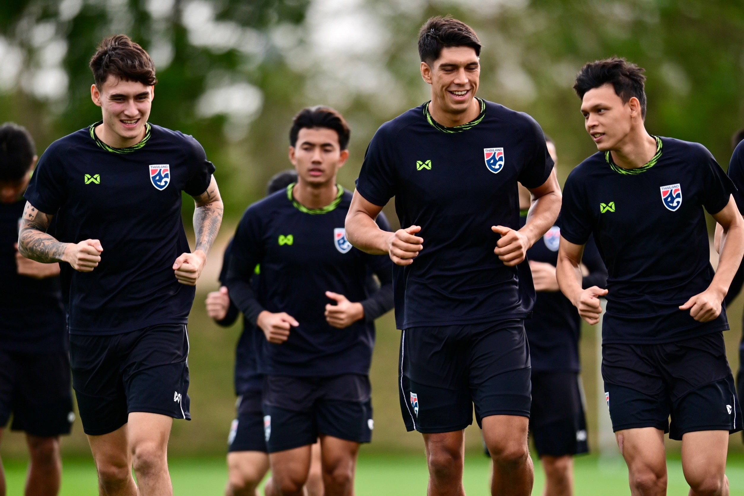 ประมวลภาพทัพช้างศึกซ้อมใหญ่ ก่อนลงดวลกับ อุซเบกิสถาน รอบ 16 ทีมสุดท้าย