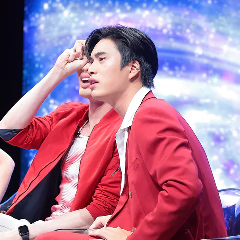 FACE OFF แฝดคนละฝา เจมี่ไนน์ (1)