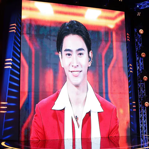 FACE OFF แฝดคนละฝา เจมี่ไนน์ (5)