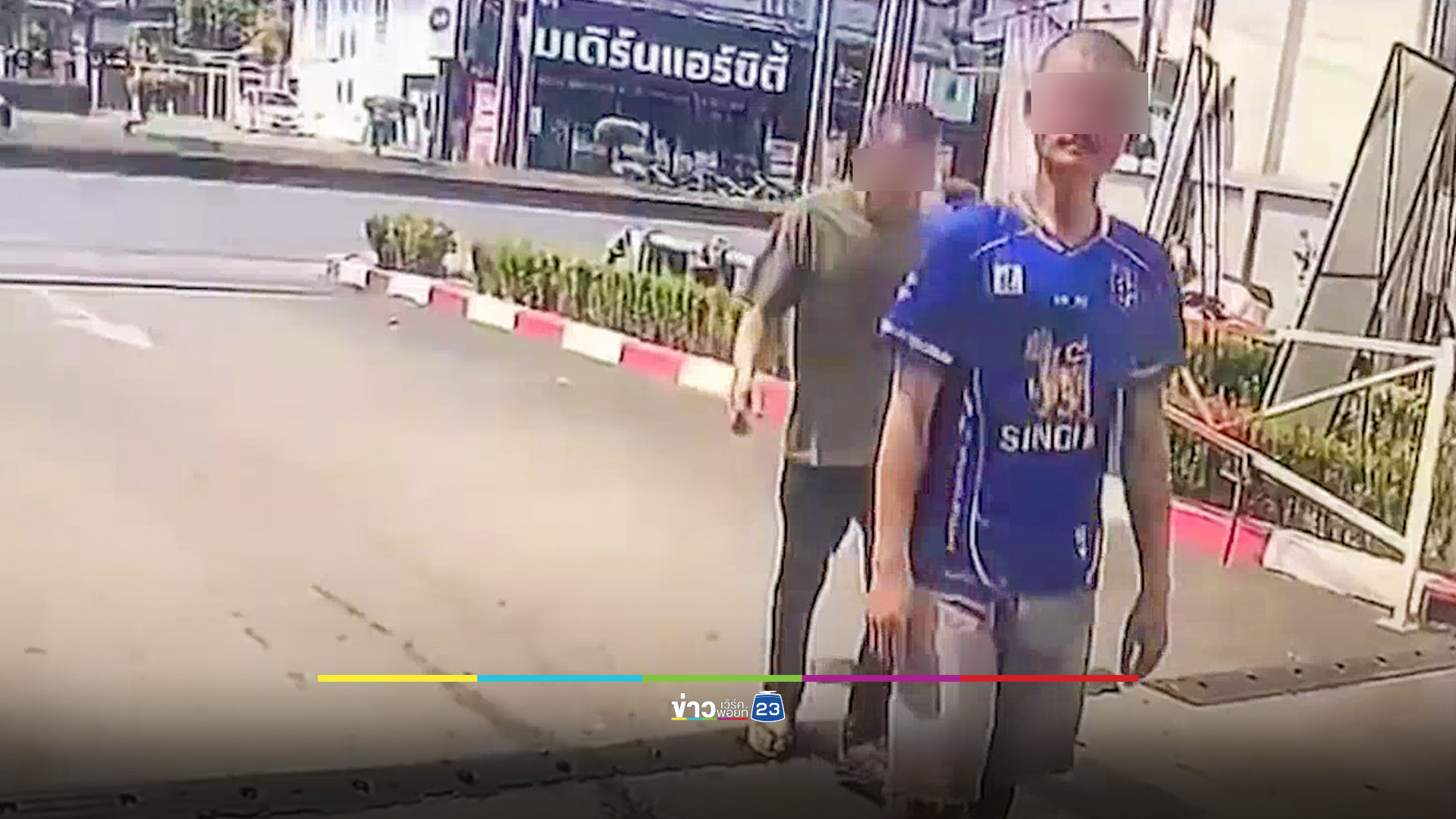 เพิ่งพ้นคุกไม่กี่ชั่วโมงออกมาขโมยรถจยย.แกร็บขี่ไปฉกเงินวัดต่อ ตำรวจตามรวบได้