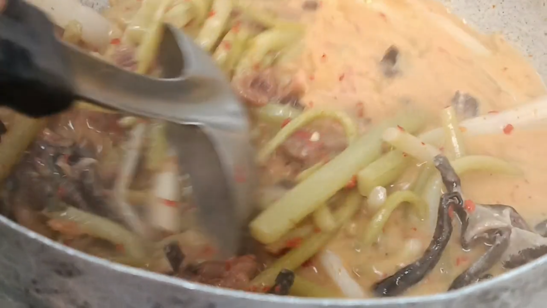 รู้จัก"กระบุก"หนึ่งปีมีให้กินครั้งเดียว