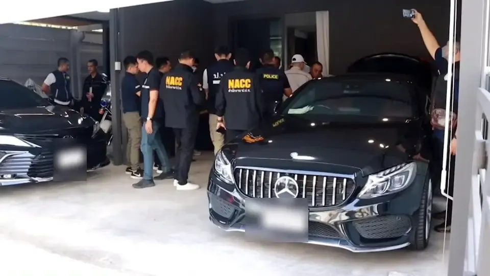 แถลงผล "ทลายแก๊งสด 1 %" เอี่ยวนายช่างโยธาระดับ C6 เรียกรับเงิน 9 ล้าน
