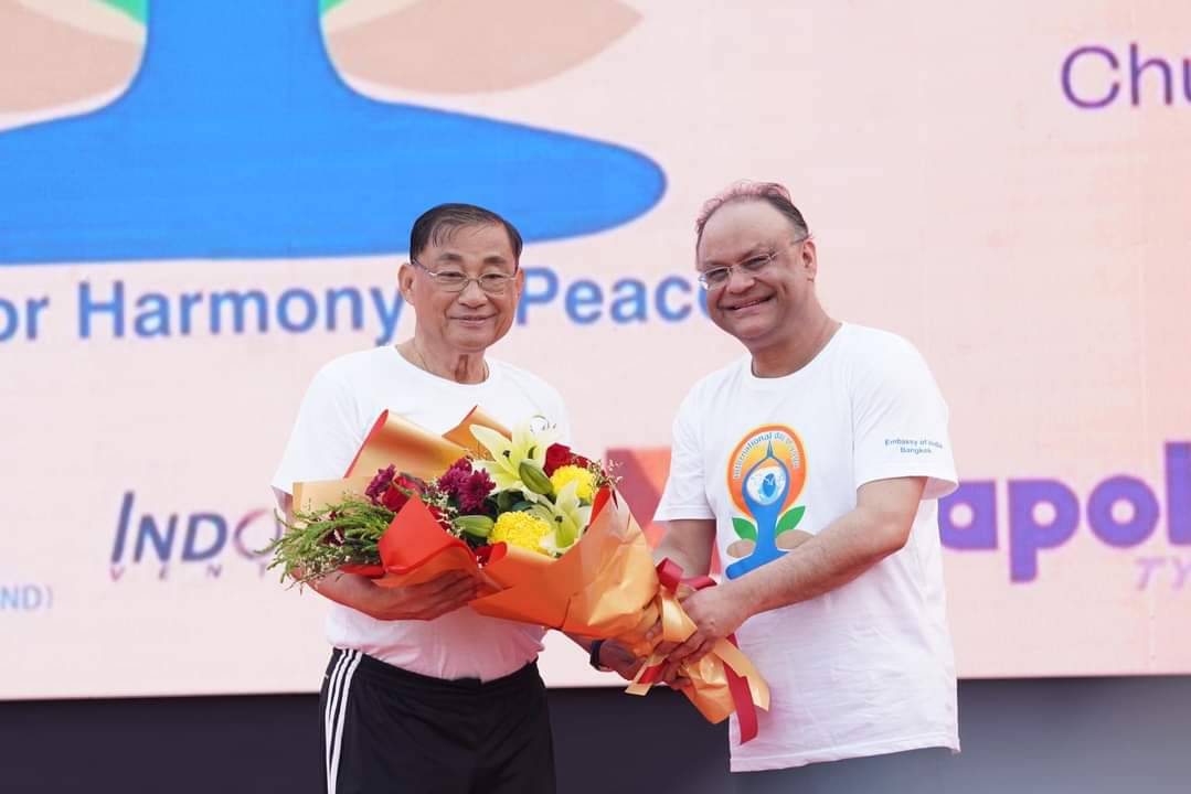 "สถานทูตอินเดีย-จุฬาฯ" ร่วมจัด "โยคะเพื่อตนเองและสังคม"
