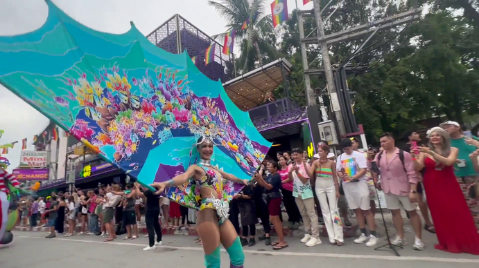 ส่งท้าย 'Pride Month" ชวนชาว LGBTQIAN+ จัดขบวนพาเหรดสีรุ้ง