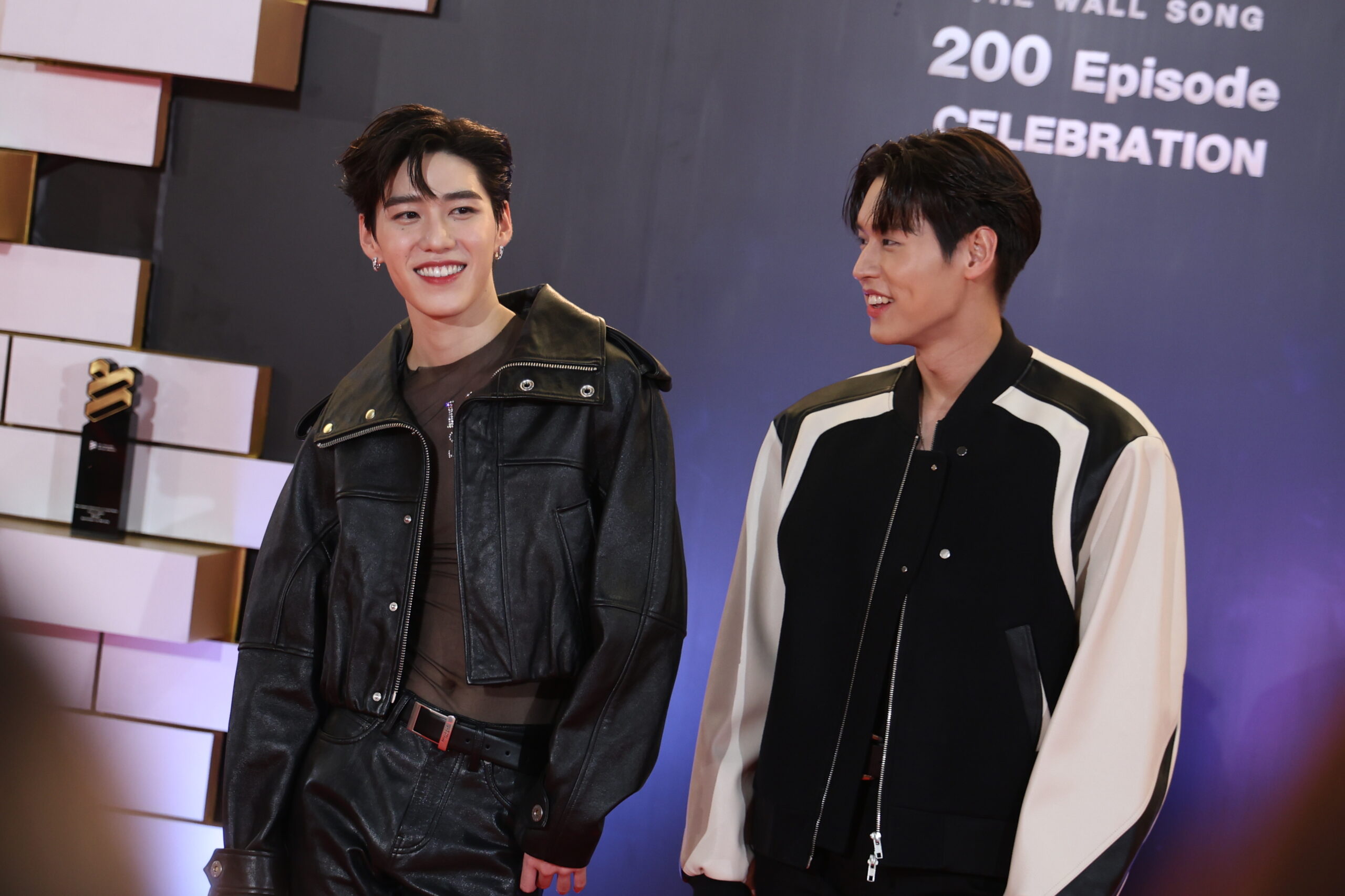 “ร้องข้ามกำแพง” เฉลิมฉลอง Episode 200 เปิดกำแพงสุดเซอร์ไพรส์ วันพฤหัสบดีที่ 4 ก.ค.นี้ เวลา 20.05 น.