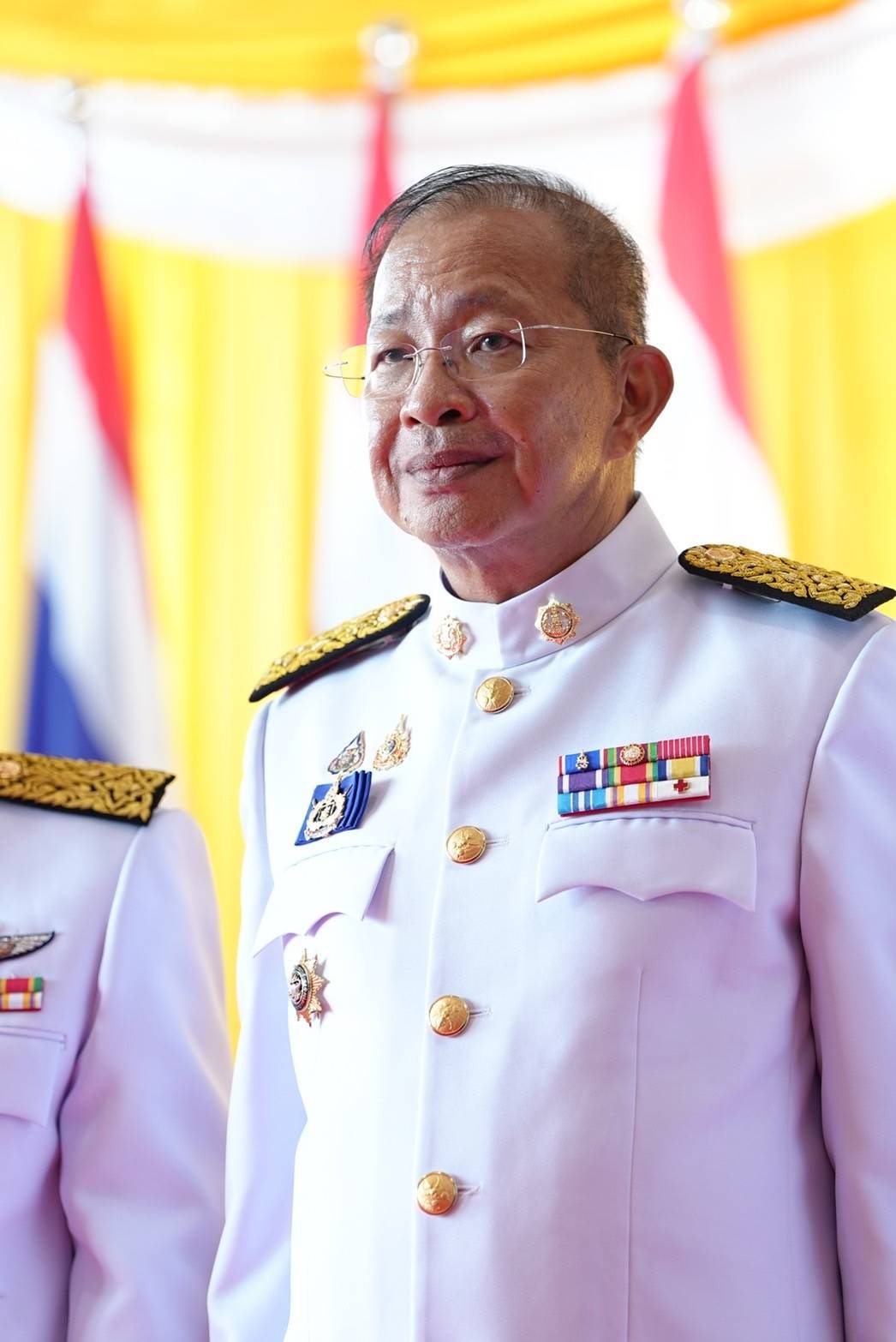 โปรดเกล้าฯแต่งตั้ง ประธาน-รองประธานวุฒิสภา