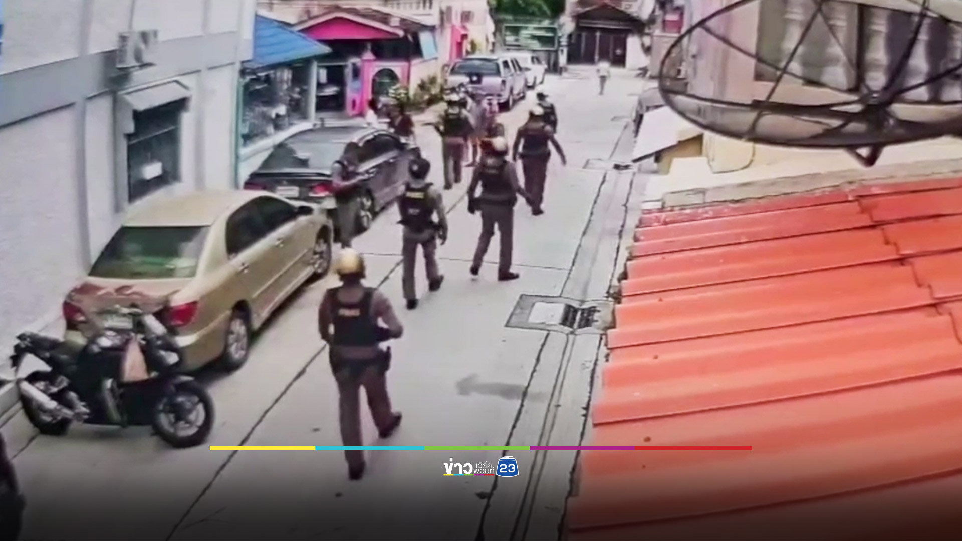 ตร.ยิงขาสยบหนุ่มคลั่ง ถือปืนจะทำร้ายคนในครอบครัว