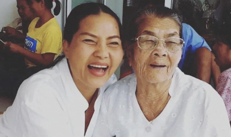 "สุนารี" แจ้งข่าวเศร้า สูญเสียคุณแม่วัย 97 ปี "หลับให้สบายเด้อแม่เด้อ"