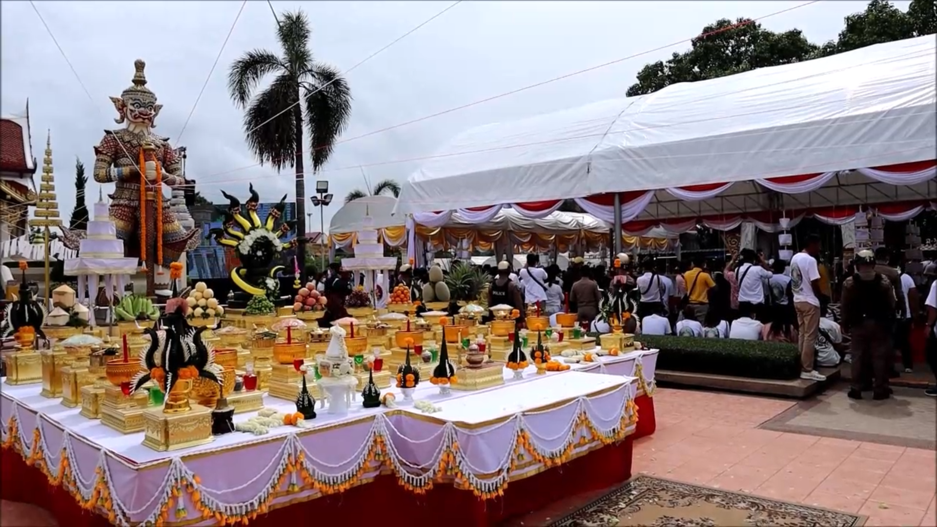 ศรัทธาแน่น! "หลวงปู่ศิลา"ร่วมเกจิดังภาคอีสาน ปลุกเสกเหรียญฯ