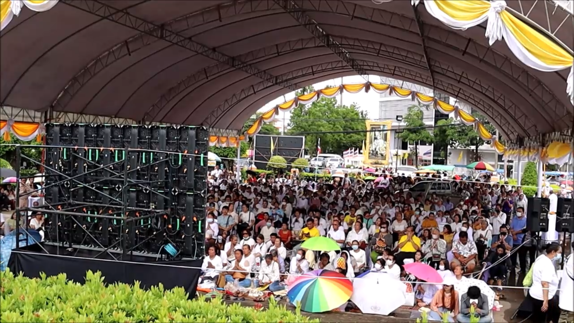 ศรัทธาแน่น! "หลวงปู่ศิลา"ร่วมเกจิดังภาคอีสาน ปลุกเสกเหรียญฯ