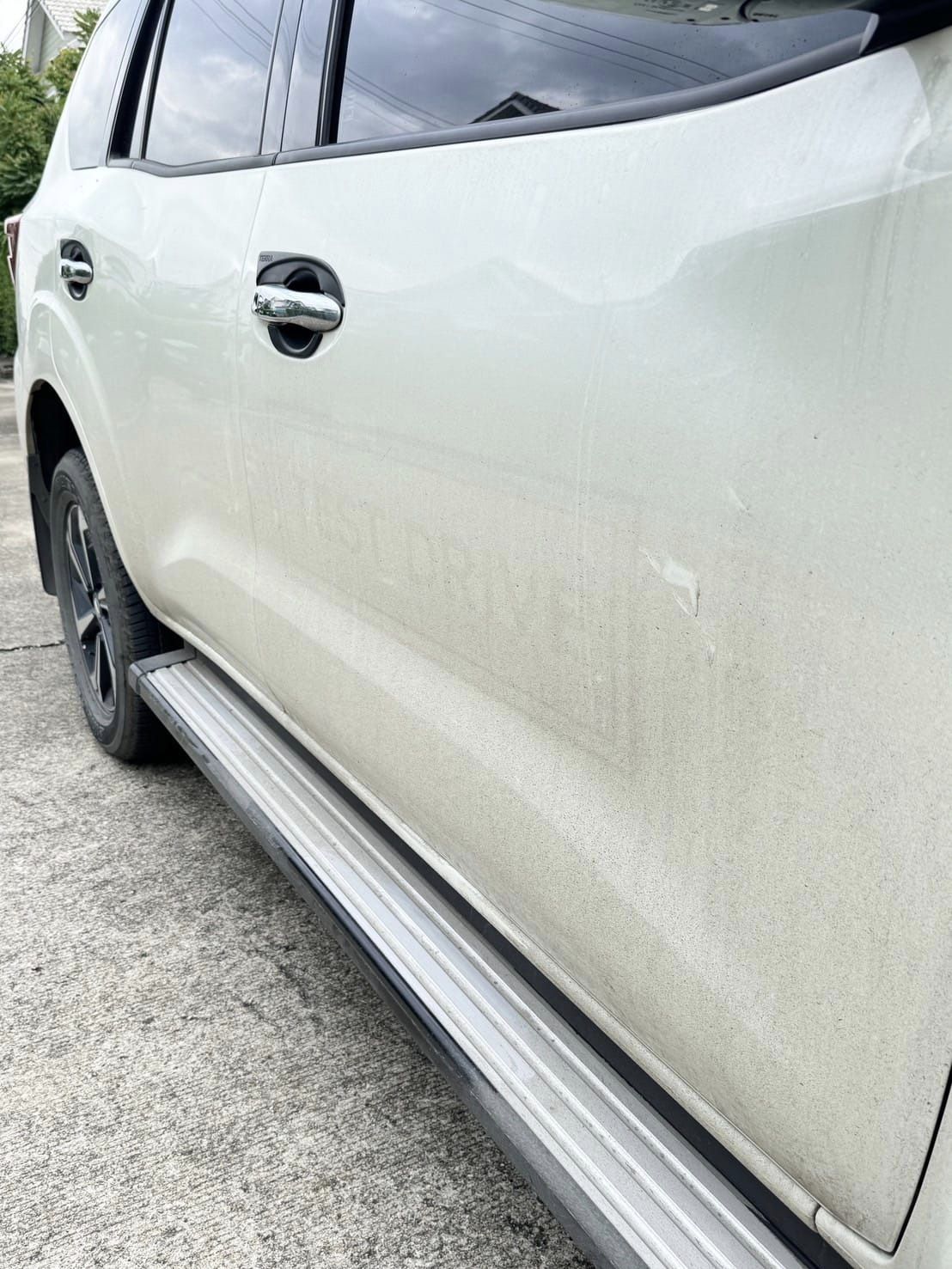 เจอแบบนี้ควรทำยังไง? ซื้อรถป้ายแดง ใช้มาปีครึ่งสติกเกอร์ Test Drive โผล่