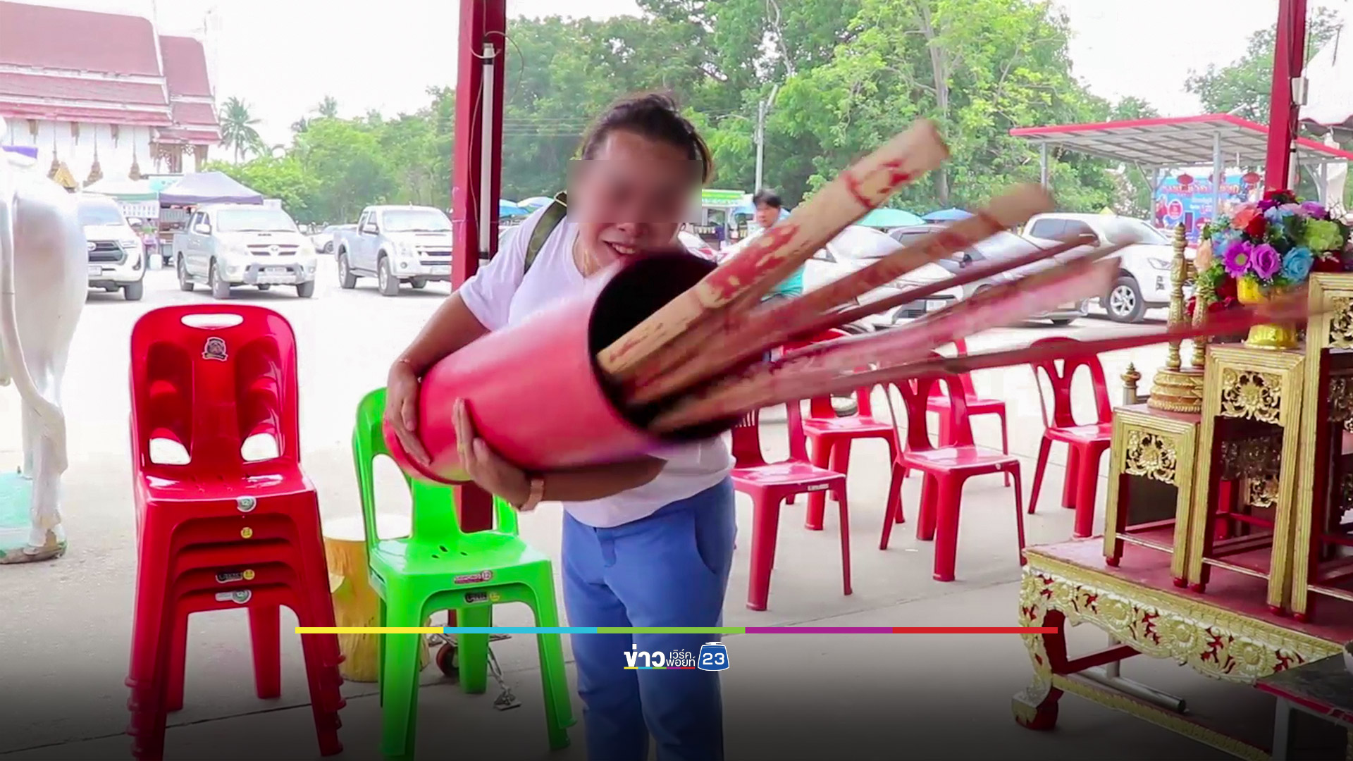 โค้งสุดท้าย! กระซิบขอพรพ่อขุนช้าง วัดไผ่แขก ไม่พลาดส่องเลขอ่างน้ำมนต์