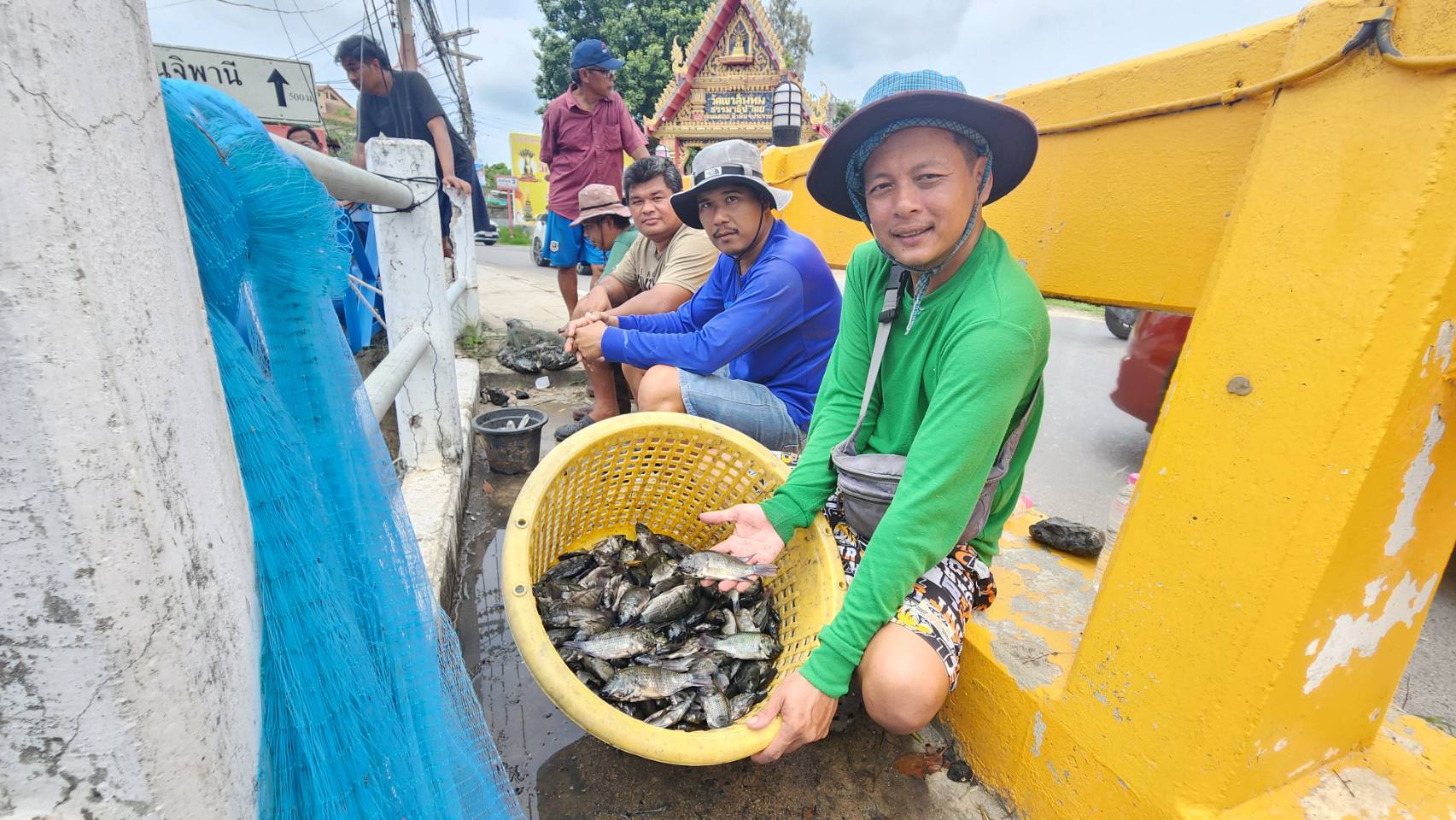 ชาวประมงเขาตะเกียบช่วยล่า"ปลาหมอคางดำ"หวังลดปริมาณ