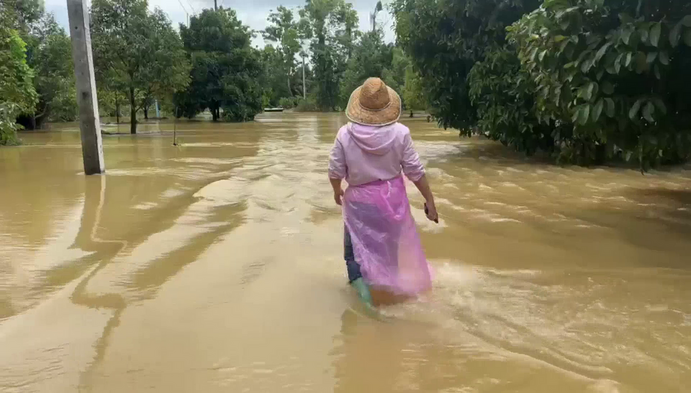 จันทบุรียังหนัก! พื้นที่การเกษตรหลายอำเภอจมบาดาล