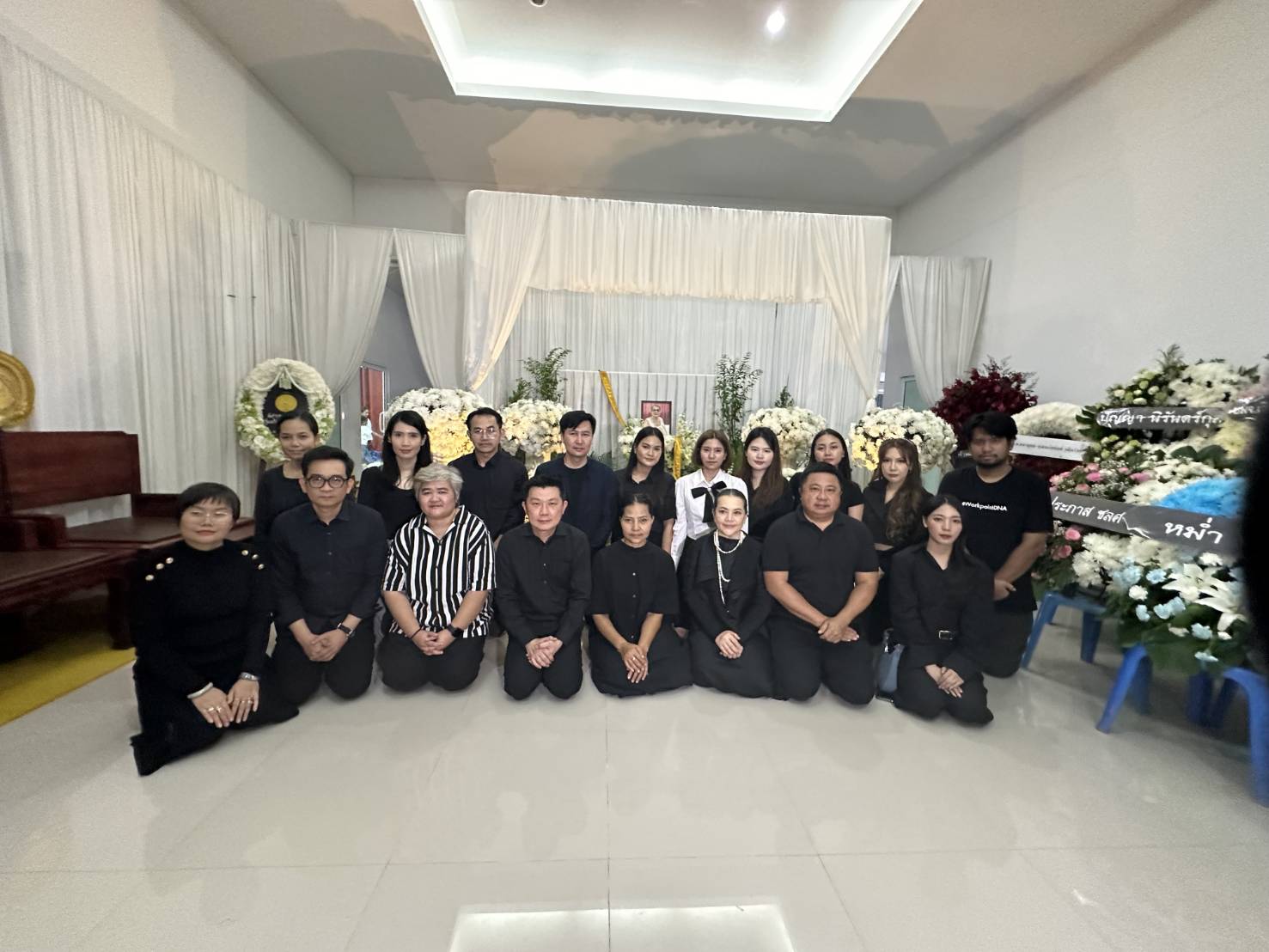 "เวิร์คพอยท์" เป็นเจ้าภาพร่วมงานสวดอภิธรรมคุณแม่ของ "สุนารี ราชสีมา"