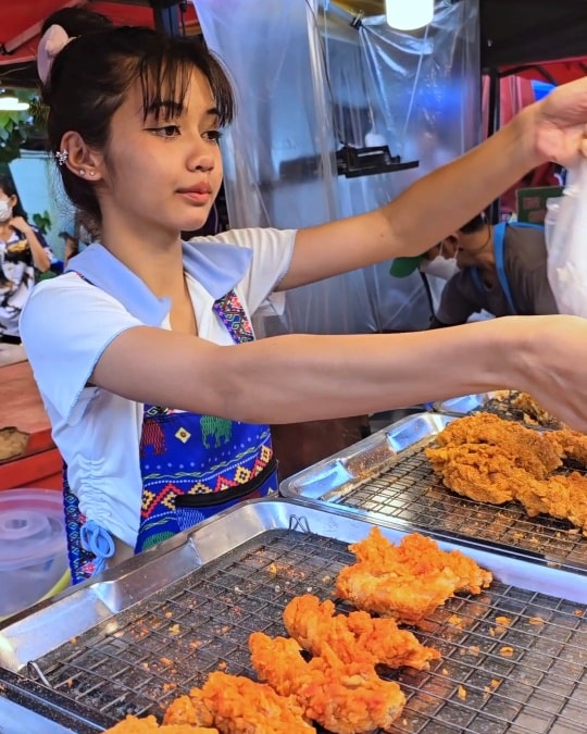 อื้อหือ! น้องฉัตรแปลงโฉม “น้องยี่หวา” นึกว่า LISA มาเอง!!