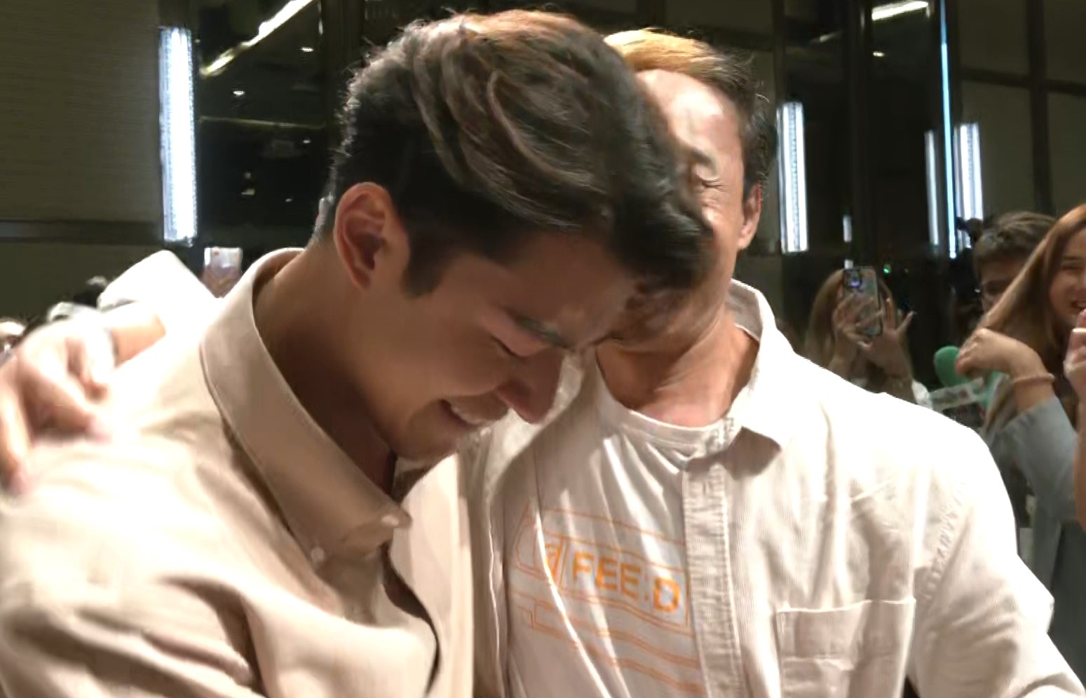 ถอยกลับมาเป็นเพื่อนกัน! "นาย ณภัทร" ยอมรับ เลิกกับ "ใบเฟิร์น" แล้ว