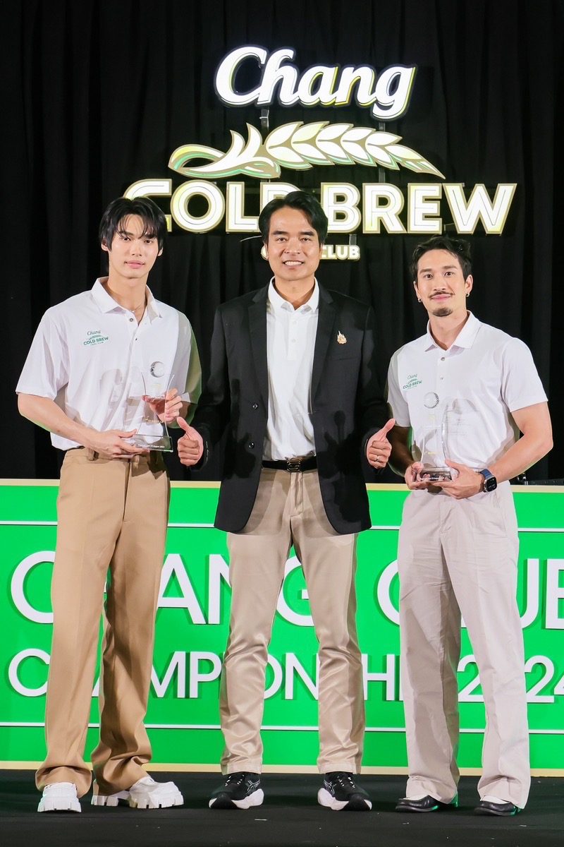 “เฟย-วิน” นำทีมนักกอล์ฟเซเลบ-ดารา เปิดศึกดวลวงสวิง